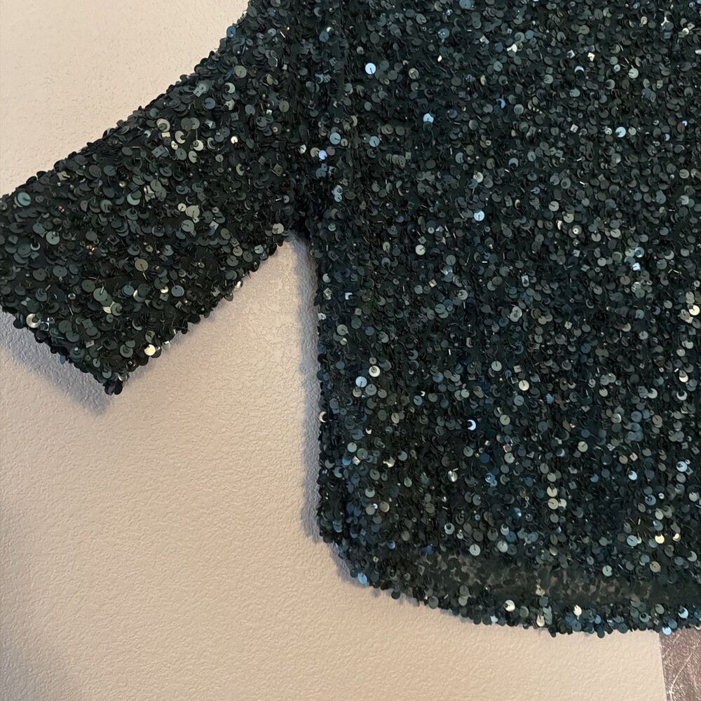 St. John Emerald Green Sequined Blouse Size Large - Picture 5 of 6